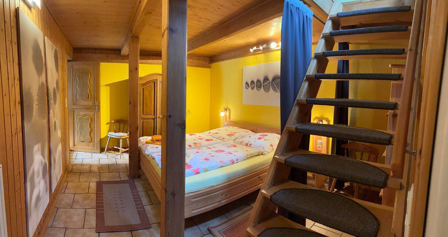 Ganze Wohnung, Ferienhaus Familija mit überdachter Terrasse, Pool und Sauna in Straupitz in Straupitz, Dahme-Spreewald
