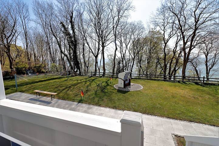 Villa für 3 Personen, mit Balkon und Garten in Sassnitz