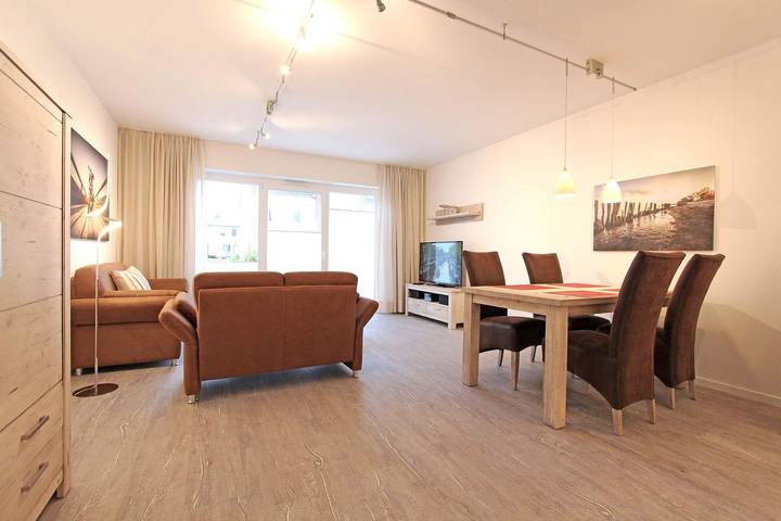 Ferienhaus für 4 Personen, mit Terrasse in Kellenhusen - 2