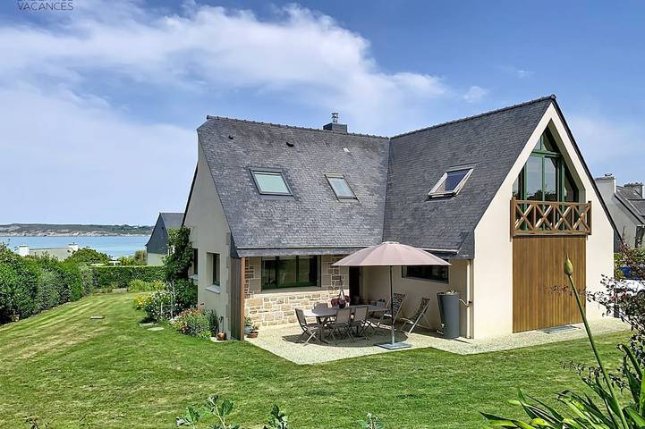 Location de vacances pour 6 personnes, avec terrasse et jardin dans Plage De Goulien