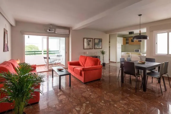 Apartamento de vacaciones para 9 personas, con terraza - 1
