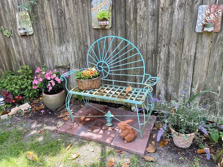 Vacation rental for 4 people, with terrace and yard in Ocean Springs