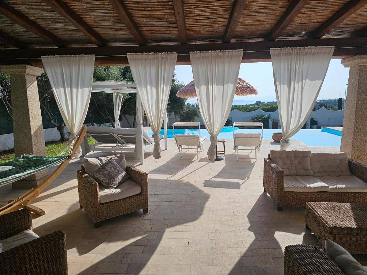Villa with Private Pool in Capitana, Quartu Sant'Elena