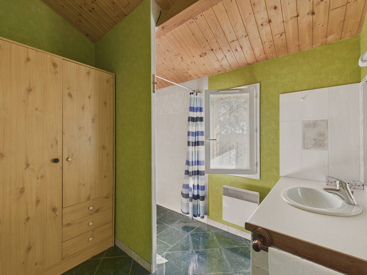 Gîte La Brousse n° 1 - piscine - pour 5 avec jardin in Salignac-Eyvigues, Périgord Noir