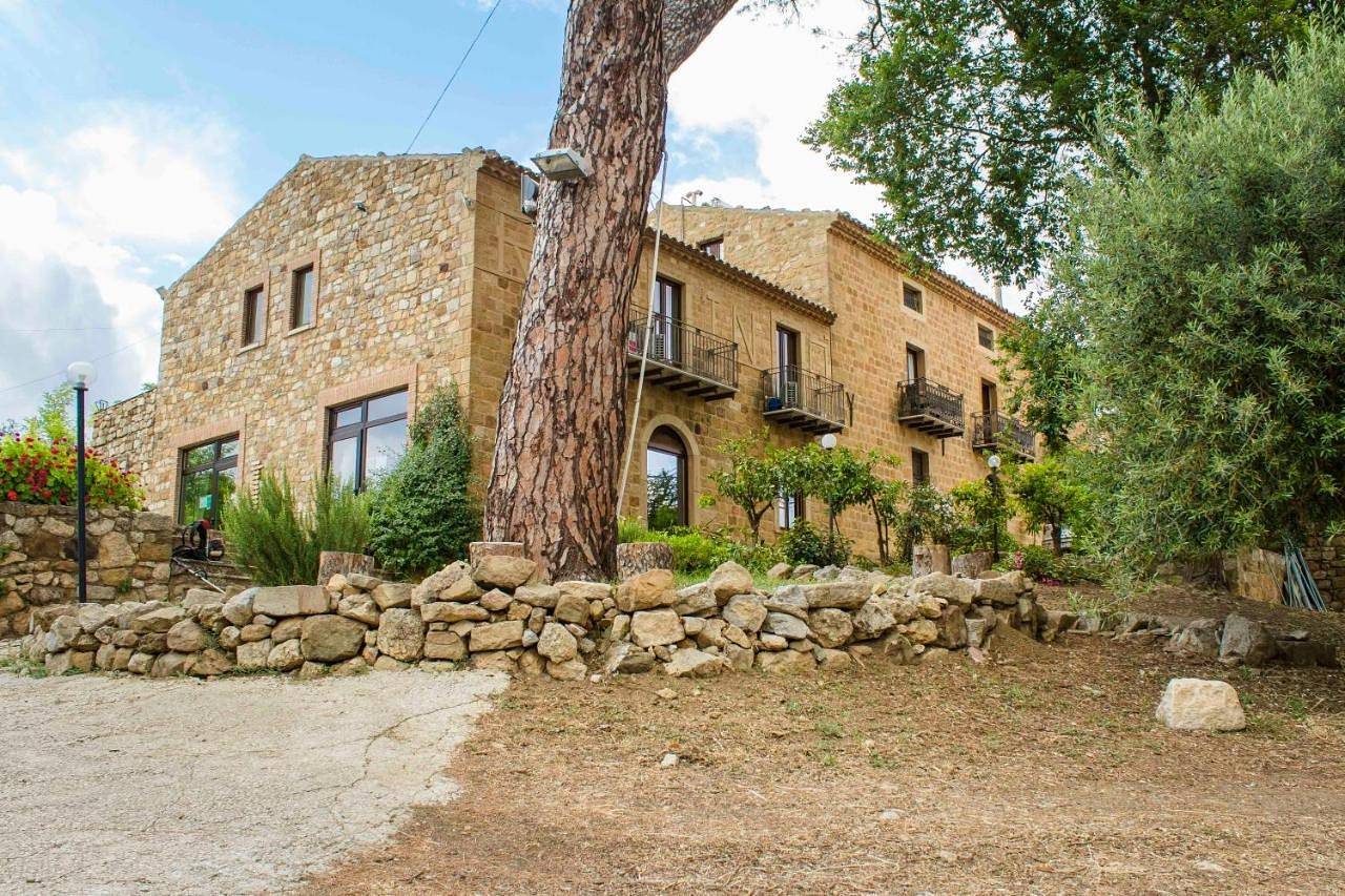 Casale Villa Rainò in Gangi, Provincia di Palermo