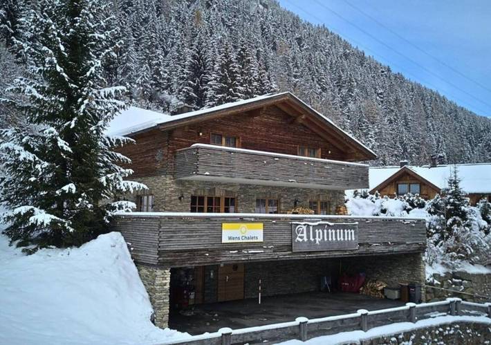 Chalet für 16 Personen, mit Sauna und Terrasse sowie Ausblick in Sankt Anton am Arlberg