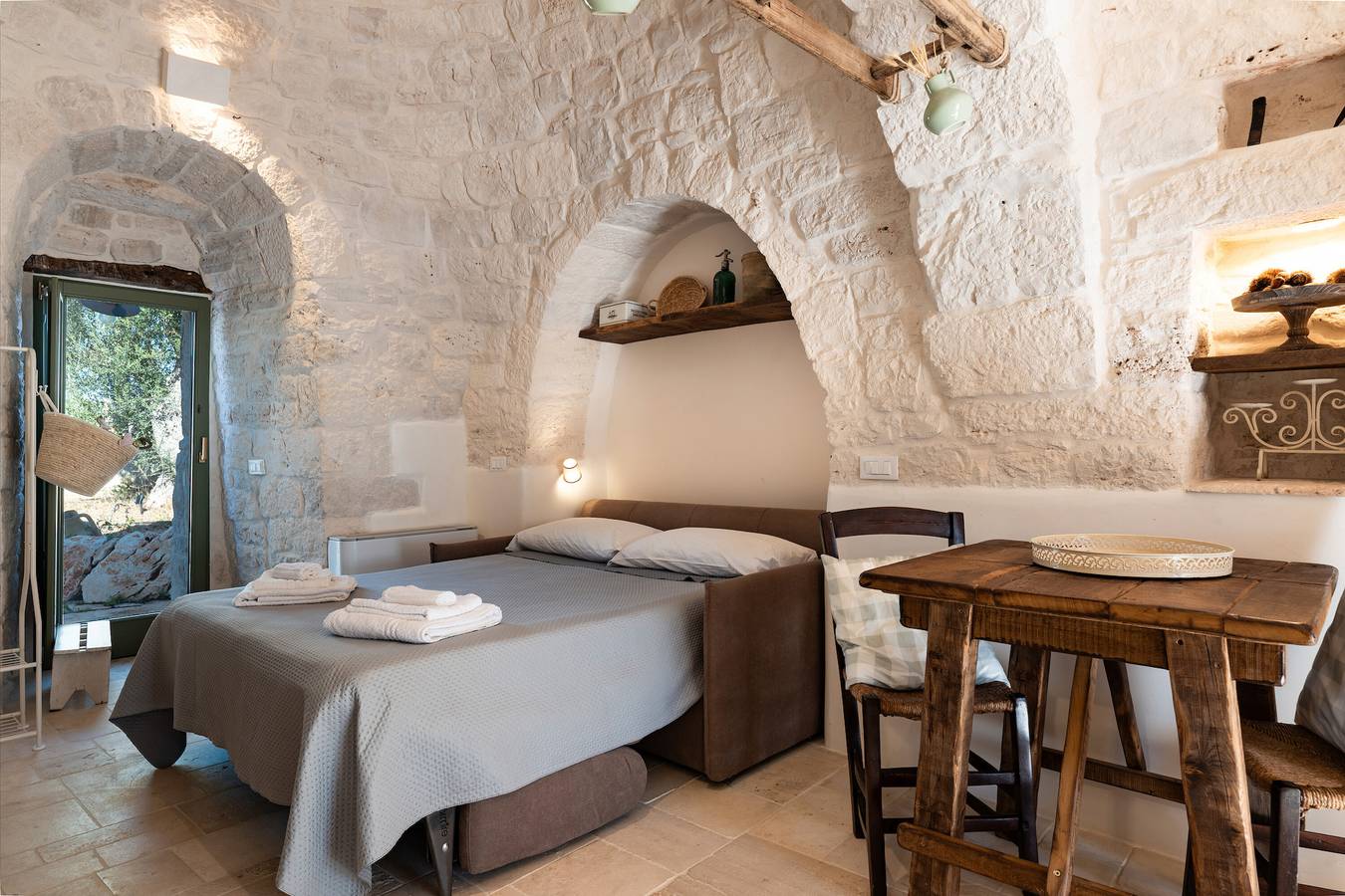 Villa 'Trulli E Frasche, Intera' mit privatem Pool, Wlan und Klimaanlage in Martina Franca, Tarent Provinz