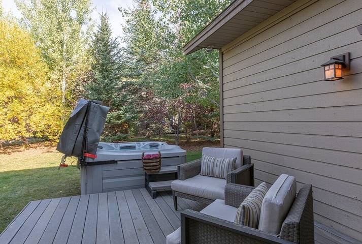 Maison de vacances pour 8 personnes, avec jacuzzi ainsi que jardin et terrasse à Victor