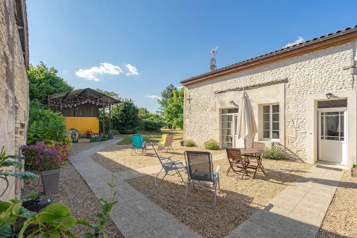Location de vacances pour 2 personnes, avec Jardin