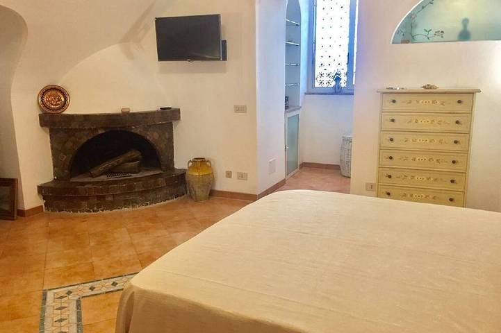 Ganze Wohnung, Die Presse von Casa Rosetta in Vettica Maggiore, Praiano