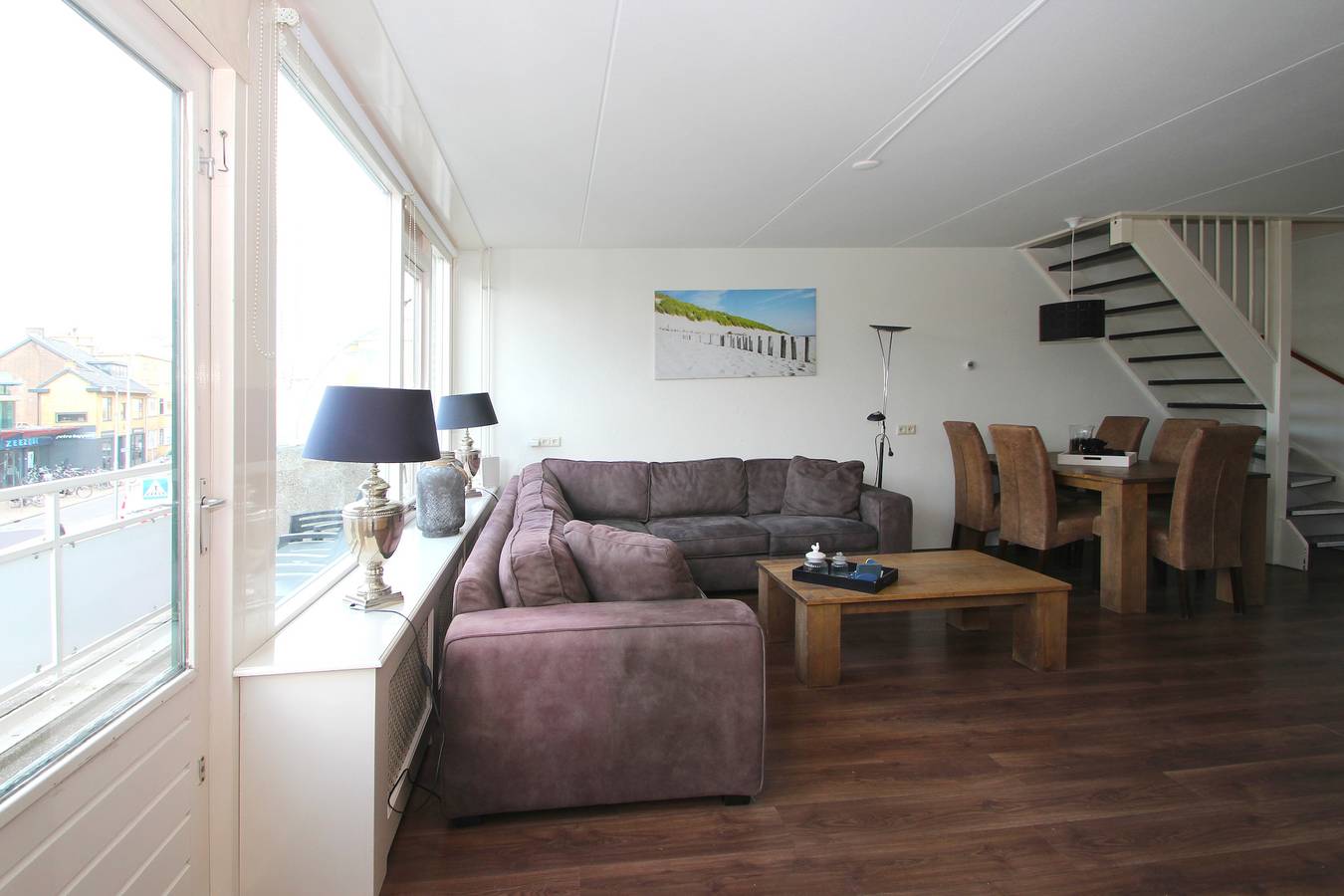 Geheel vakantieappartement, Vakantieappartement voor 6 personen met balkon in Katwijk, Nederlandse Noordzeekust