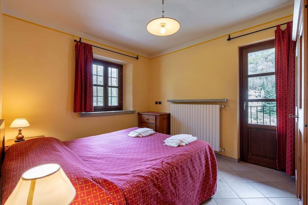 Appartamento intero, Casa del Ponte in Sampeyre, Provincia di Cuneo