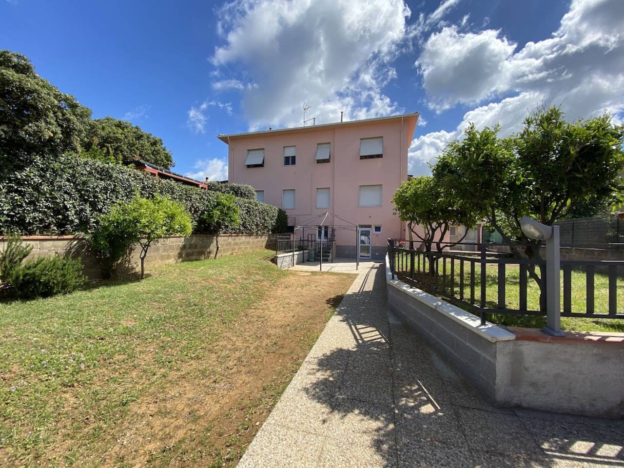 Appartement de vacances entier, Confalonieri 7b - 5 posti letto con giardino ed aria climatizzata in San Vincenzo, Côte des Étrusques
