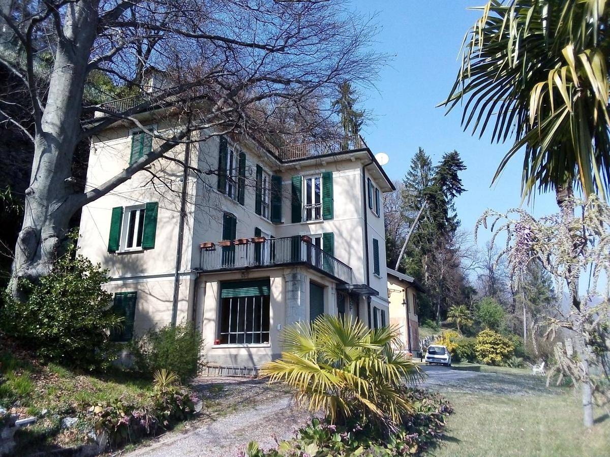 Villa in Varese, Varese Provinz