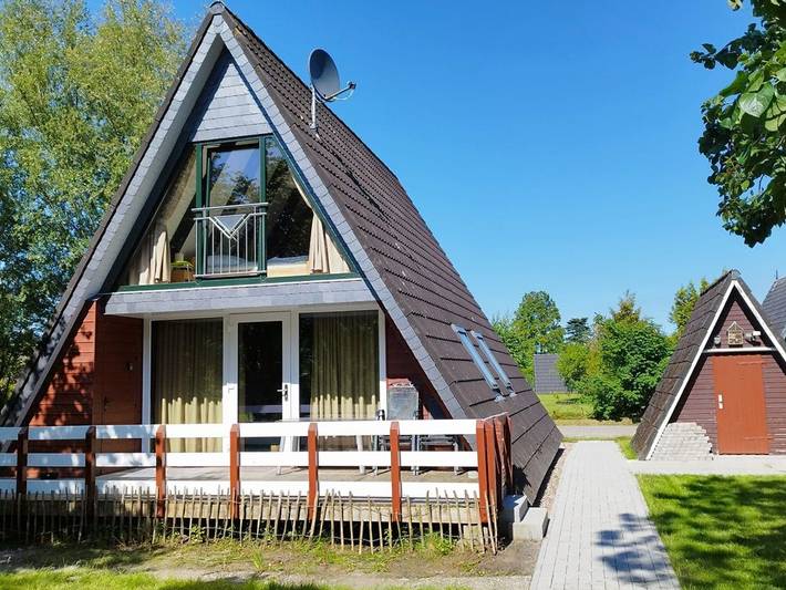 Ferienpark für 6 Personen, mit Terrasse und Garten, kinderfreundlich in Fedderwardersiel