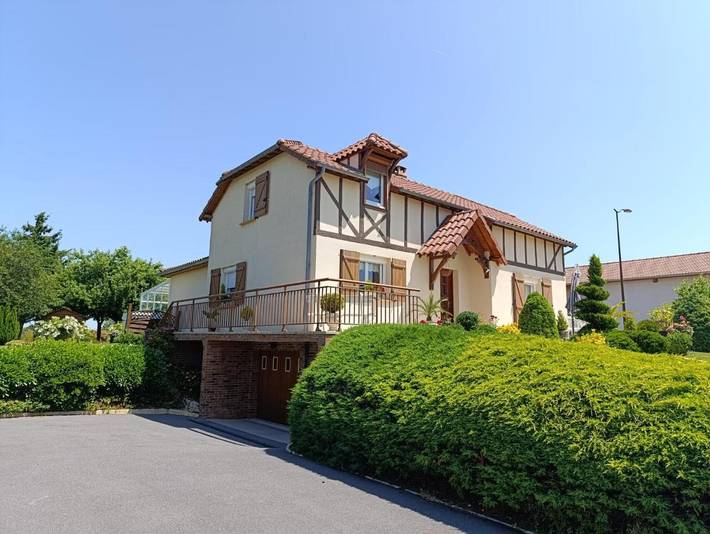 Gîte pour 2 personnes, avec jardin et vue à Louze - 2