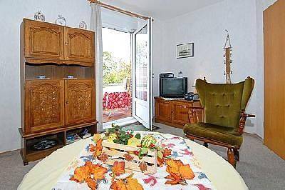 Ganze Ferienwohnung, Appartement an der Küste mit Parkplatz und Terrasse in Dornumergrode, Dornum