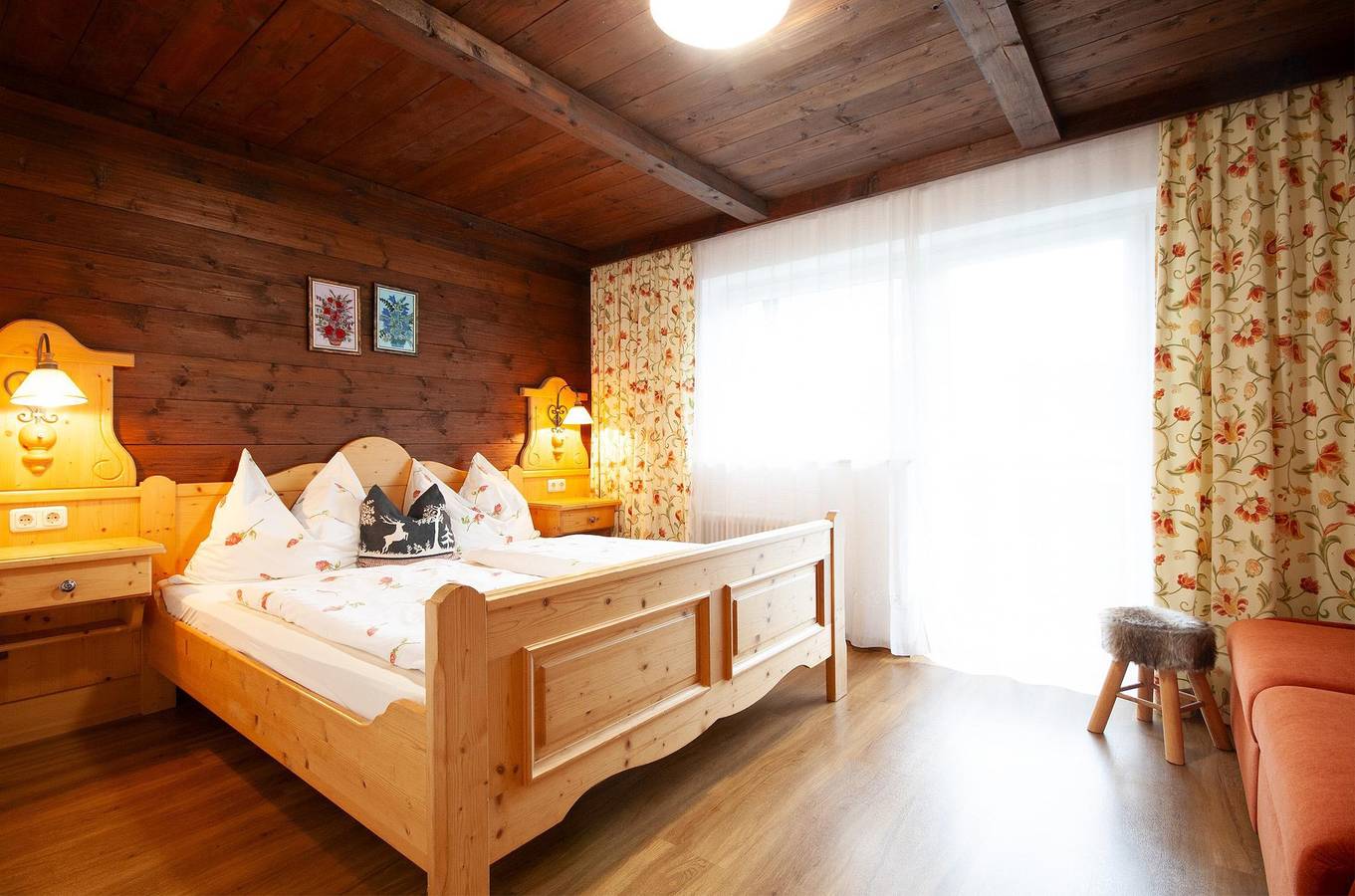 Ganze Ferienwohnung, Doppelzimmer Nr. 3, 2. Stock in Goldegg, Ski Amadé