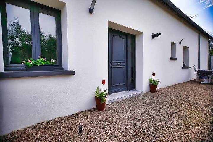 Gîte pour 5 personnes, avec vue et jardin dans Biaches