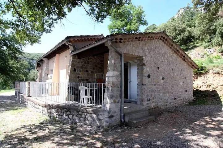 Camping pour 4 personnes dans Gorges de l’Ardèche - 4