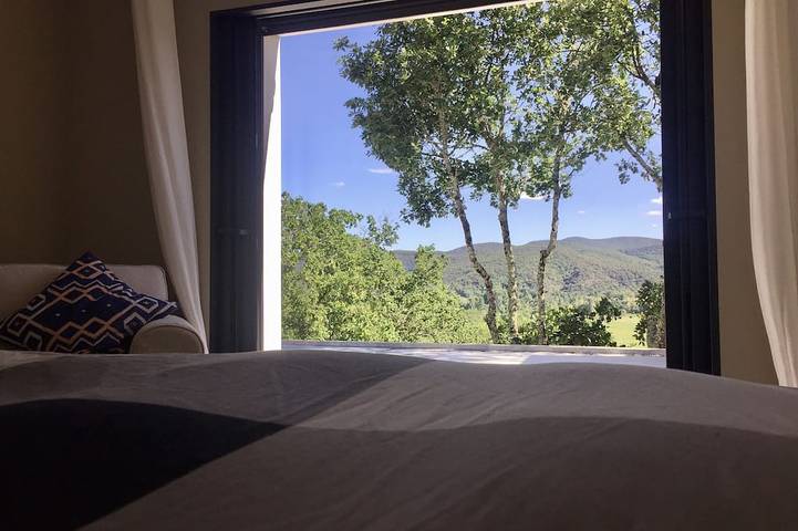 Location de vacances pour 6 personnes, avec terrasse et jardin à Saint-Alban-Auriolles - 3