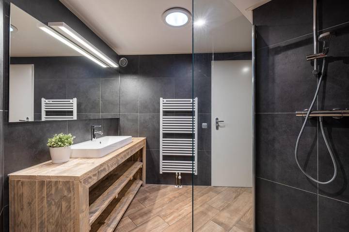 Ferienpark für 6 Personen, mit Kinderpool und Balkon/Terrasse sowie Terrasse in Gelderland - 4