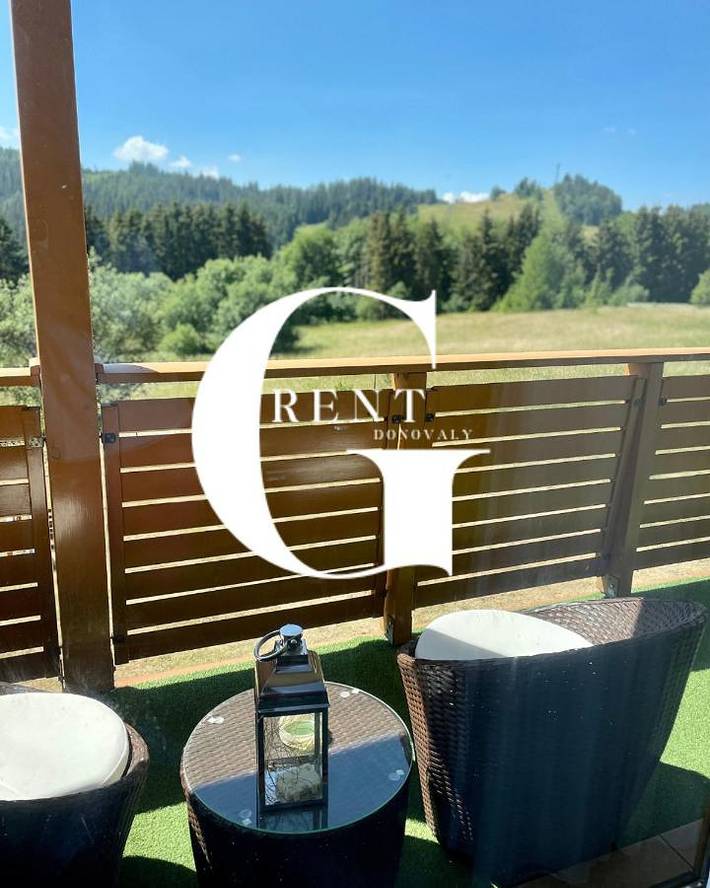 Ferienwohnung für 4 Personen, mit Ausblick und Garten sowie Sauna in Donovaly