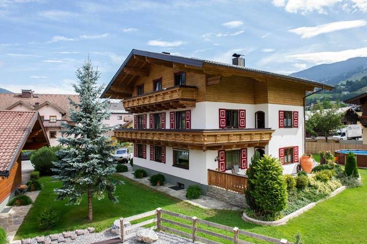 Apartamento de vacaciones para 4 personas, con sauna y vistas además de jardín y piscina - 1