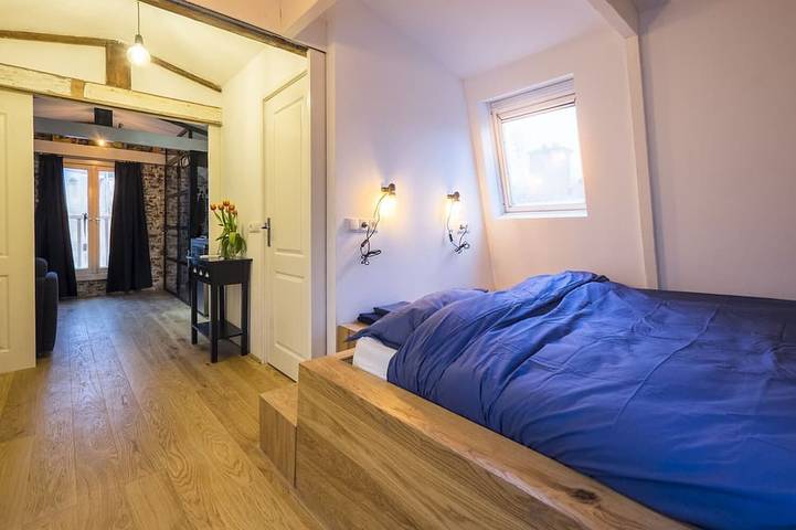 Ganze Wohnung, Renovierte Luxuswohnung in Amsterdam Oost, Holländische Küste