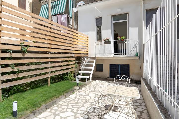 Gîte pour 4 personnes, avec balcon et jardin à Castellammare di Stabia - 4