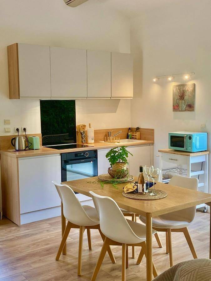 Appartement entier, Appartement neuf et au calme proche Avignon in Althen-des-Paluds, Vaucluse