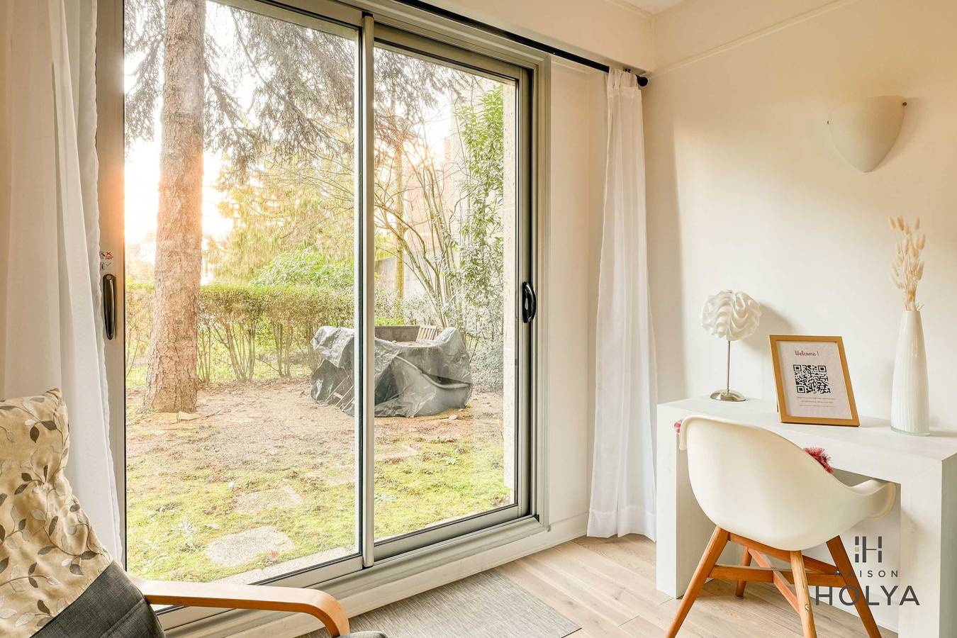 Entire apartment, Near Paris - La Populaire  in Vanves, Hauts-de-Seine