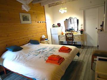 Maison de campagne pour 2 personnes, avec vue et jardin, animaux acceptés à Chapelle-Voland