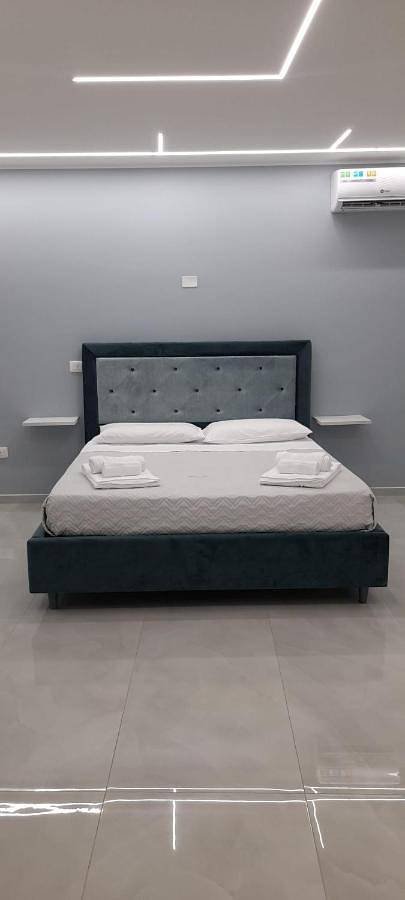 Maison d’hôte pour 2 personnes, avec jacuzzi et balcon à Gela - 4