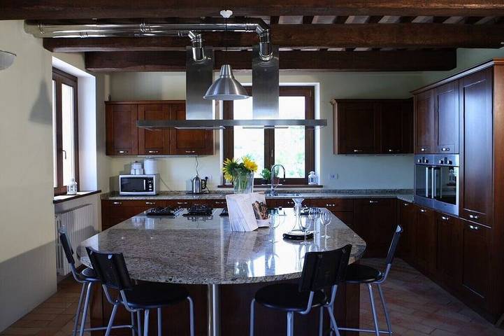 Villa splendidamente ristrutturata con vista mozzafiato in San Severino Marche, Provincia di Macerata