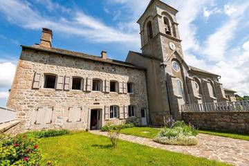 Gîte pour 5 personnes, avec jardin à Grandvals