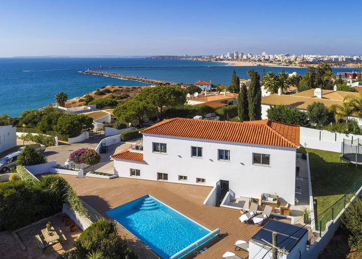 Villa pour 8 personnes, avec jardin et piscine ainsi que vue sur l’océan et terrasse à Ferragudo - 4