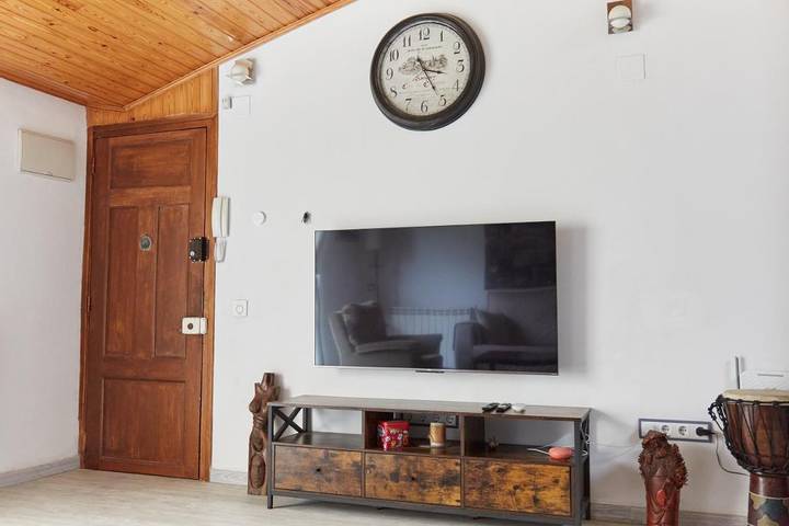 Gîte pour 6 personnes, avec vue et terrasse à Tremp - 4