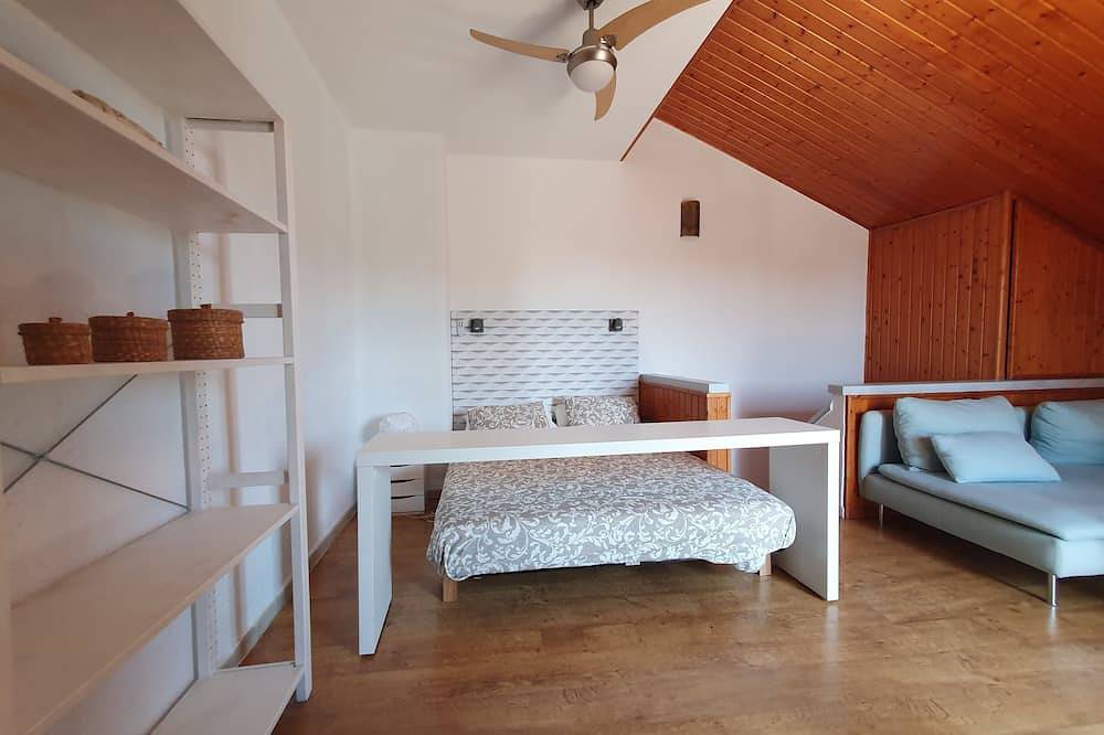 Light, Calm And Sea Exclusive Villa On The Gold Coast in Segur de Calafell, Calafell