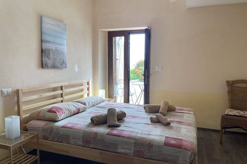 Appartamento in villa con vasca idromassaggio, piscina, Wifi, A/C, Tv, patio, vista panoramica in Provincia di Teramo