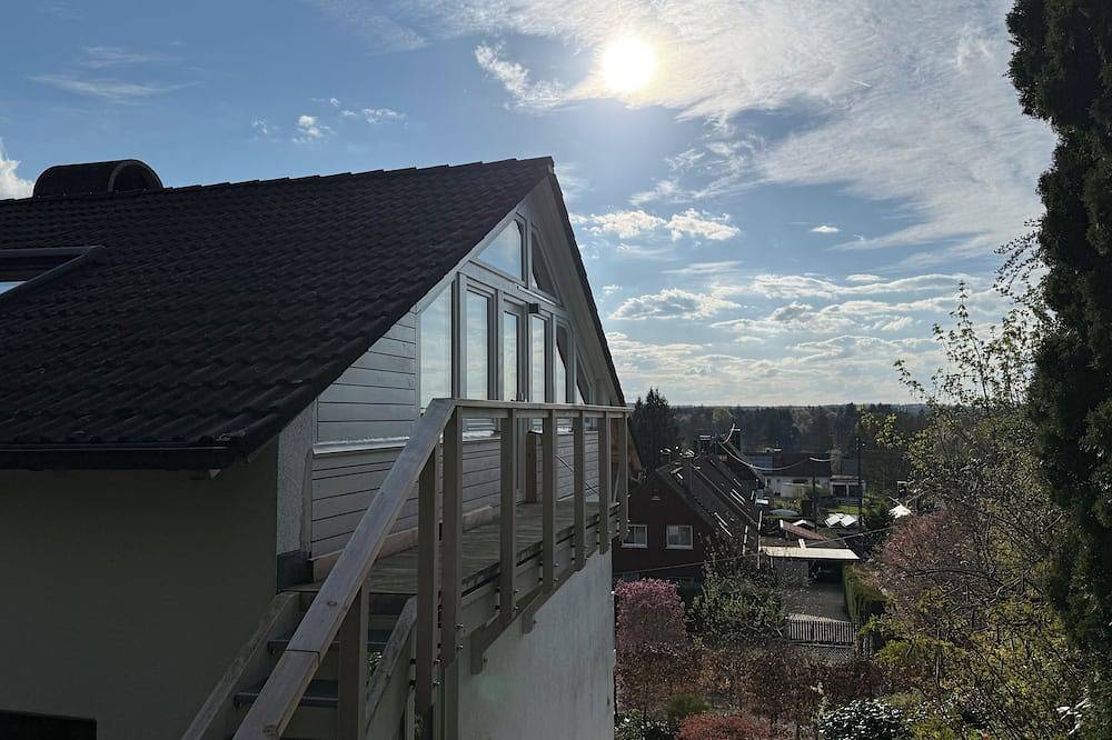 Ganze Wohnung, Gemütliches Dachgeschossstudio am Lech. Natur und Altstadtflair in Landsberg in Landsberg am Lech, Romantische Straße