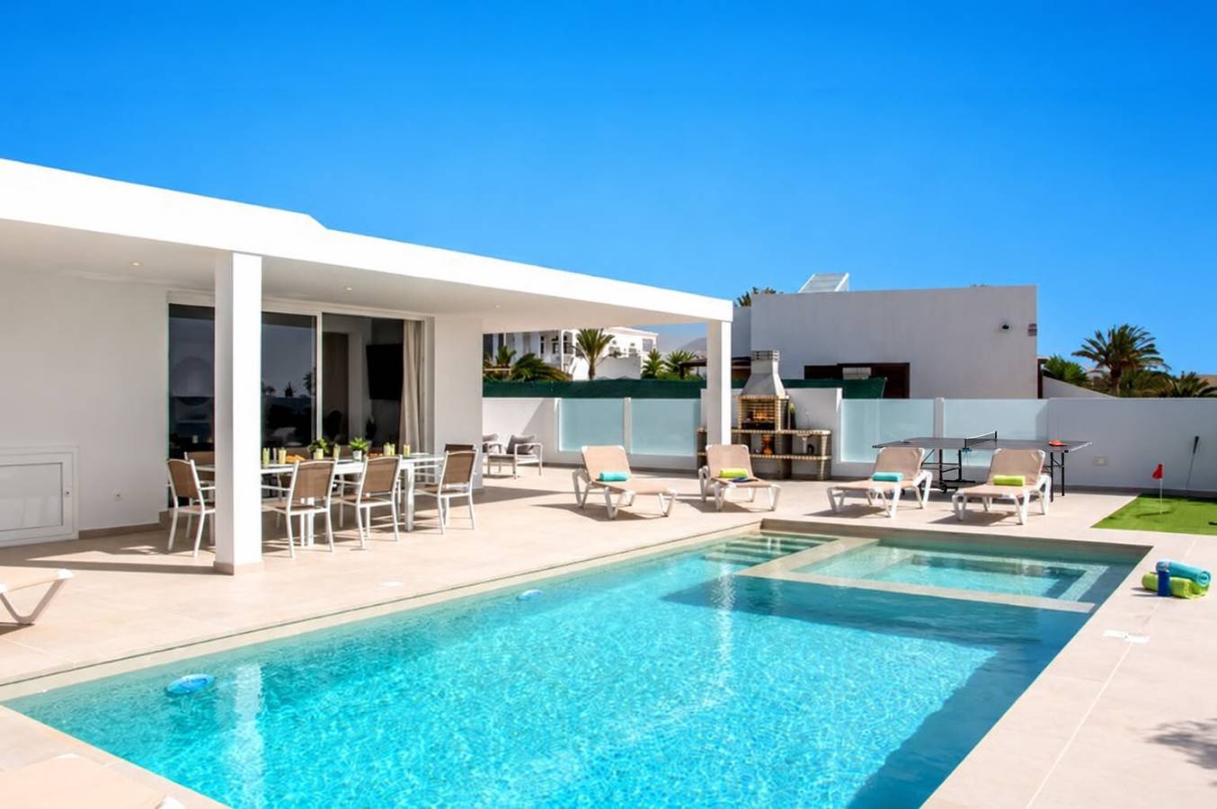 Casa vacanza a Yaiza a partire da 380€ a notte