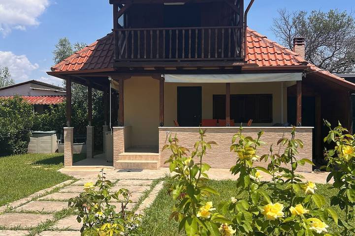 Gîte pour 4 personnes, avec Balcon et Jardin