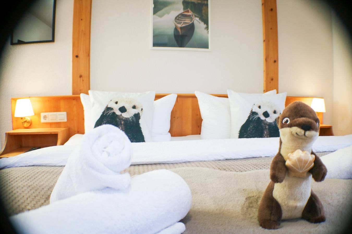 Ordinary Otter - Standard Doppelzimmer im House of Happiness in Schluchsee, Südschwarzwald