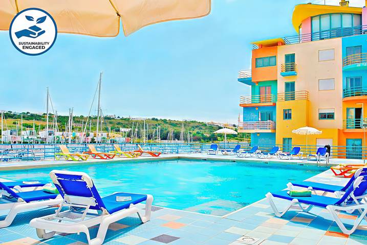 Apartamento de férias para 6 pessoas, com varanda e piscina em Albufeira