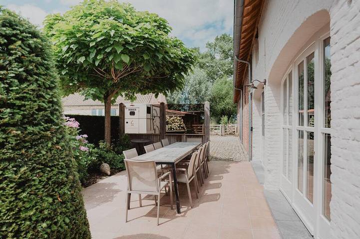 Maison de vacances pour 10 personnes, avec jardin ainsi que sauna et terrasse à Maldegem