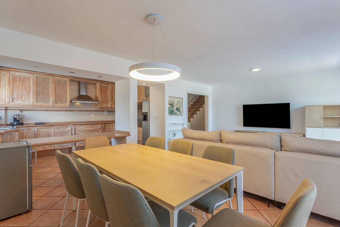 Apartamento inteiro, Apartamento de Férias 'Obsidian Canarysol Los Cristianos' com Vista Montanha, Wi-Fi e Ar Condicionado in Los Cristianos, Arona