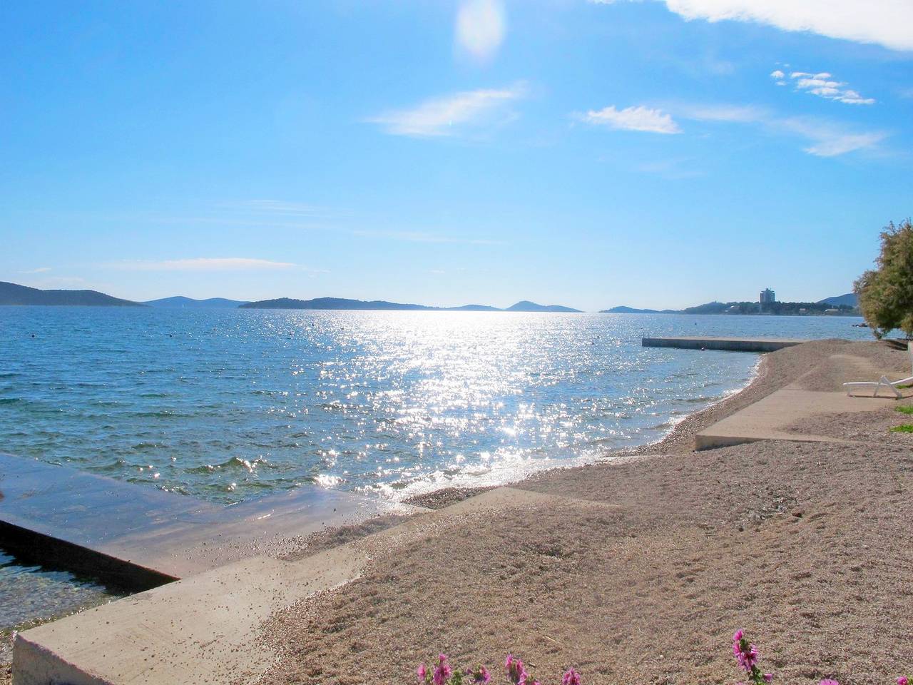 Apartamento inteiro, Two bedroom apartment in Vodice, Condado de Sibenik-Knin