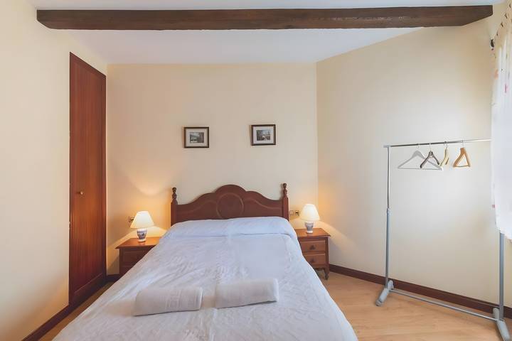 Entire apartment, ‘Exclusive’ Apartment with Mountain Views and Air Conditioning in Benaocaz, White Villages