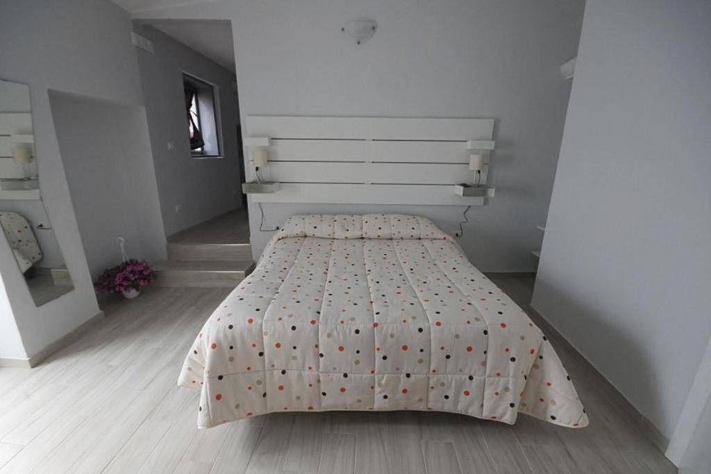 Two-Bedroom Apartment in Agrigente, Province de Agrigento